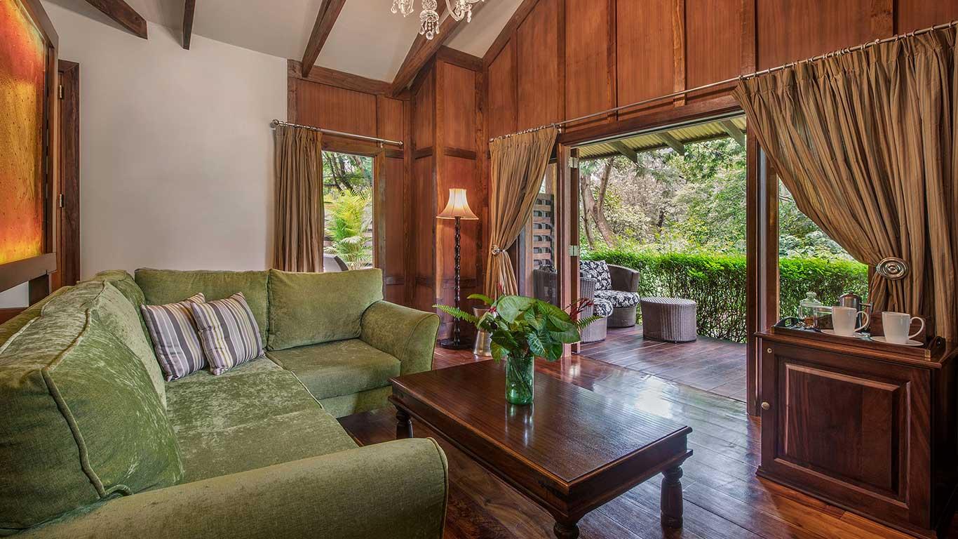 Plantation-Room-Interior-View
